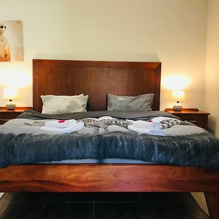 סווקופמונד Meerkat Guesthouse מראה חיצוני תמונה