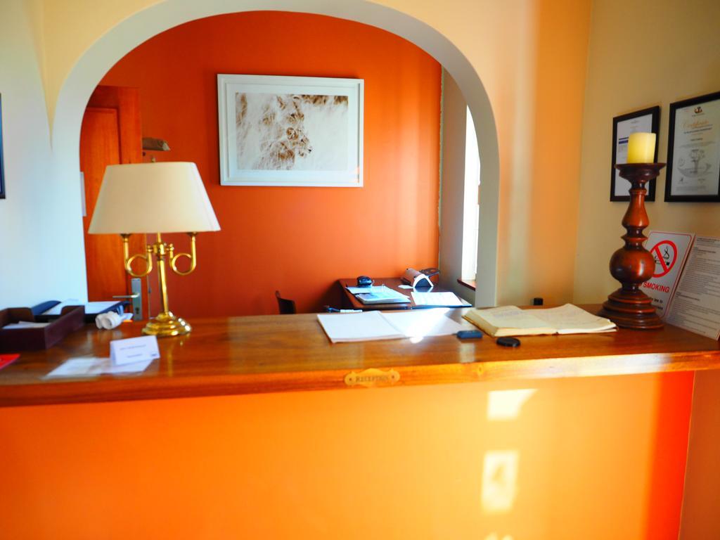 סווקופמונד Meerkat Guesthouse מראה חיצוני תמונה