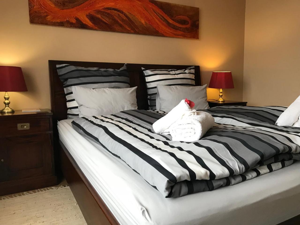 סווקופמונד Meerkat Guesthouse מראה חיצוני תמונה